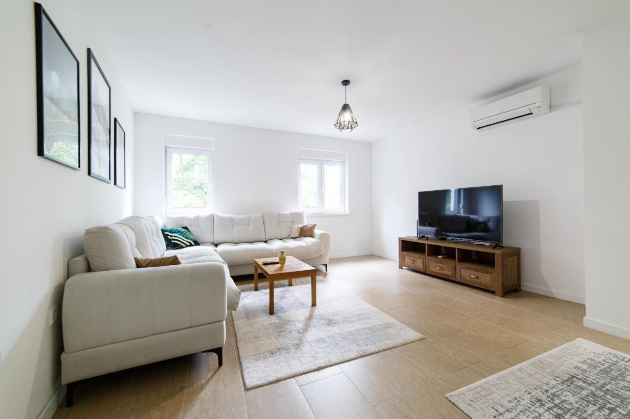 Casper B&B Luxury Apartments サラエヴォ エクステリア 写真